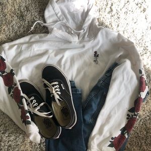 Rose sleeved sweatshirt!